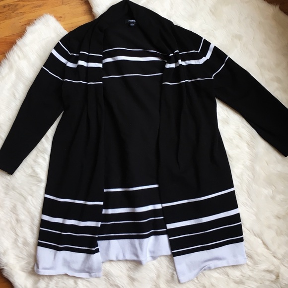 Premise Sweaters - Premise Studio Black and White Cardigan Size L
